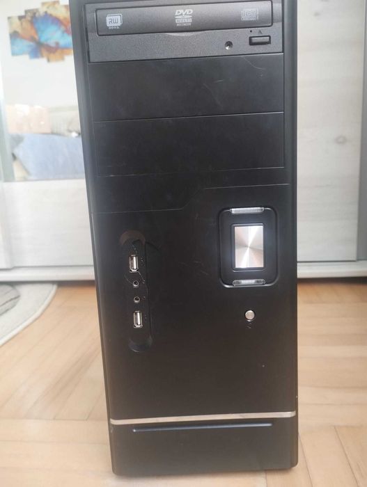 Pachet - Laptop HP + Desktop PC + Monitor