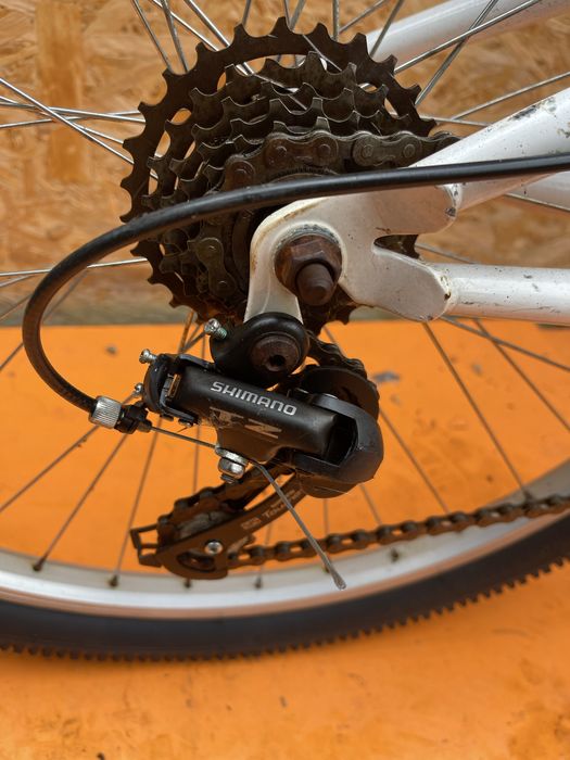 Bicicleta apollo radar frana pe disc roti 26” cu suspensii