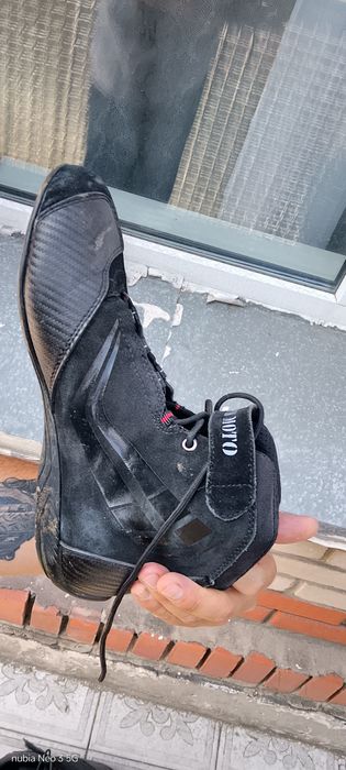 Продам мото ботинки