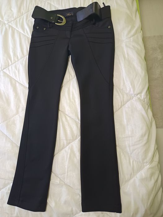 Vând pantaloni colanți damā