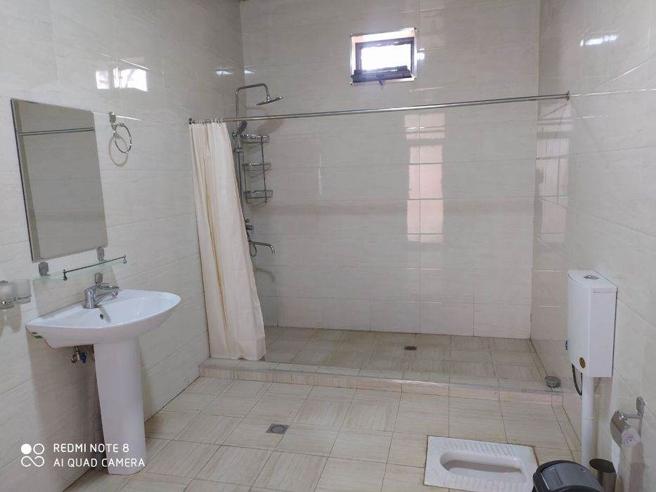 Uchastka sotiladi srochna 3 sotu kvadrat