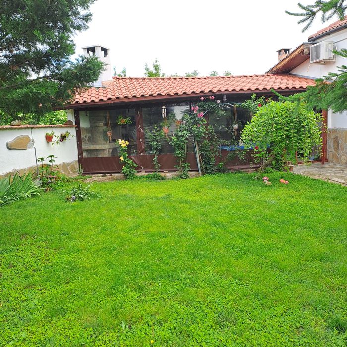 Продава се Къща в с. Лозенец, Област Ямбол - 130 кв.м за 302 €/кв.м - Снимка #15