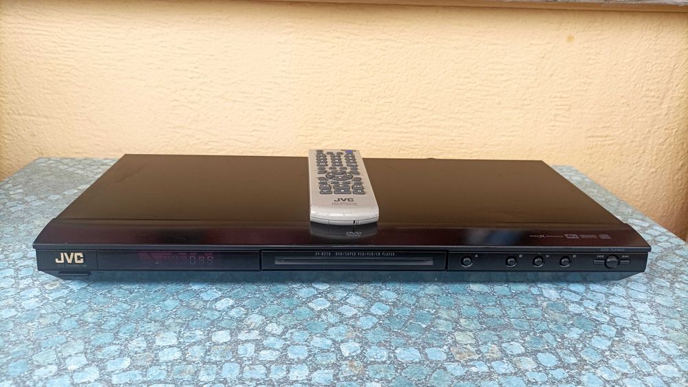 DVD плейър JVC-xv-210