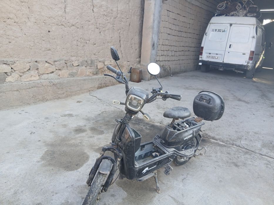 Skuter sotiladi manzil qashqadaryo qamashi tgdan yozila lich Xdddl1