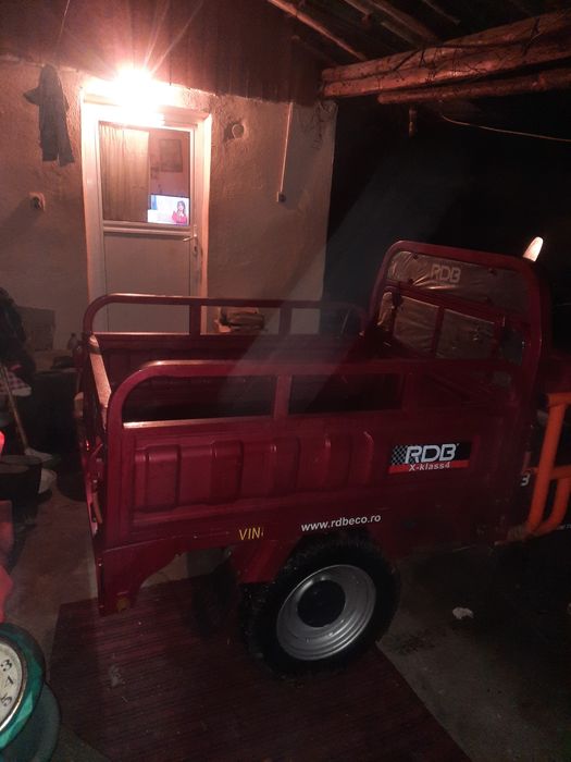 Vând RDB  aproape nou