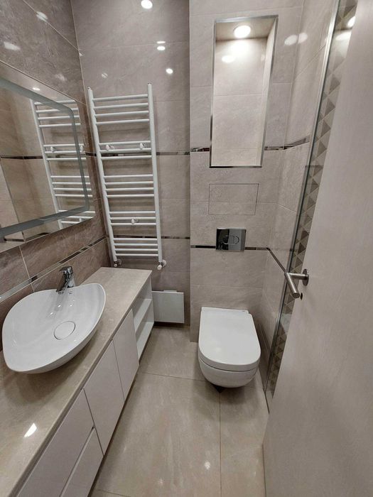 Вътрешни ремонти - ВИК, бани, плочки, монтажи и др.