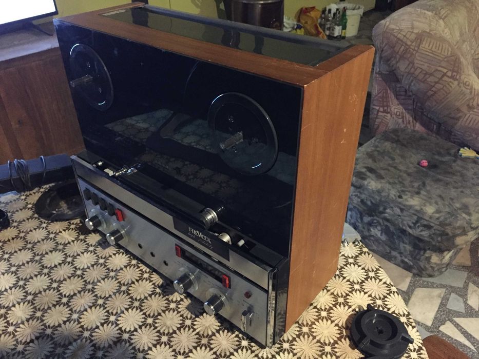 Ролков магнетофон REVOX A-77,перфектен