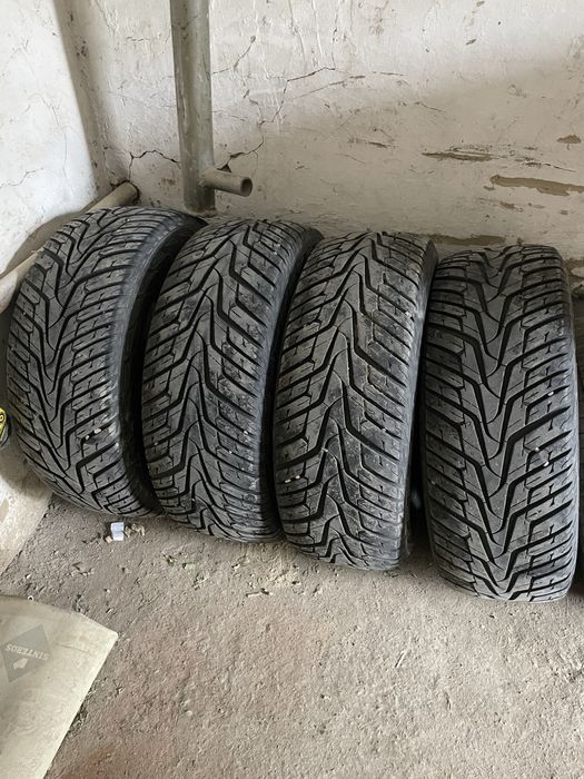 Б/у покрышка 265/60/R18