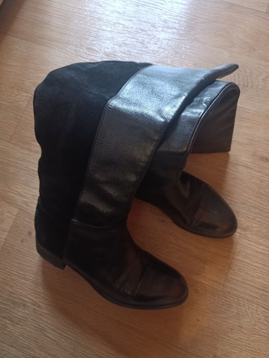 Сапоги из натуральной кожи с замшей 39 размера