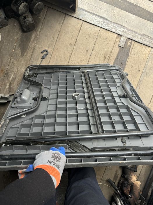 Столик стол на HONDA CRV