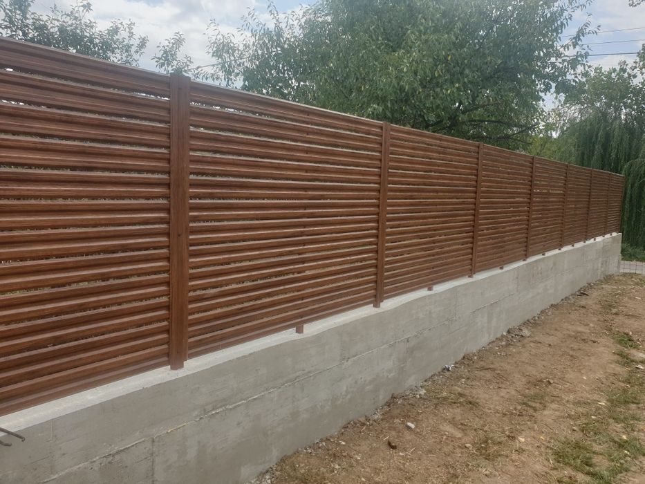 Garduri / Case / Panouri gard/ Trotuare / Alei / Constructii