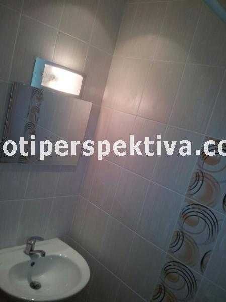 Продава се Двустаен апартамент в Пловдив, Център - 66 кв.м за 1855 €/кв.м - Снимка #8