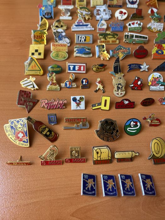 Лот Значки всякакви тематики