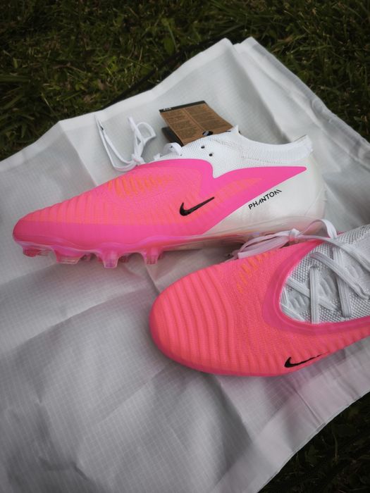 Футболни обувки Nike phantom