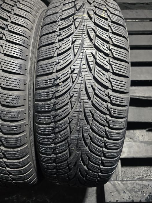 Anvelope 215/65 R16 NOKIAN de iarna