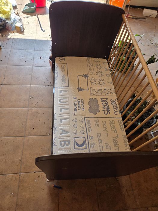 Pătuț Bebe din Lemn Wenge + Saltea Lullaby (Dormeo),