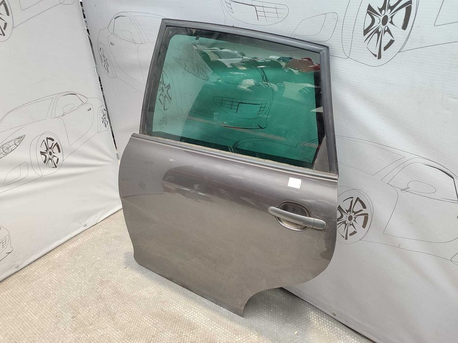 Ușă Spate Stânga Seat Altea Minivan Gri Cod Culoare T4 / S7K 2014 / [2004-2015] / 5P8833055 (2E)