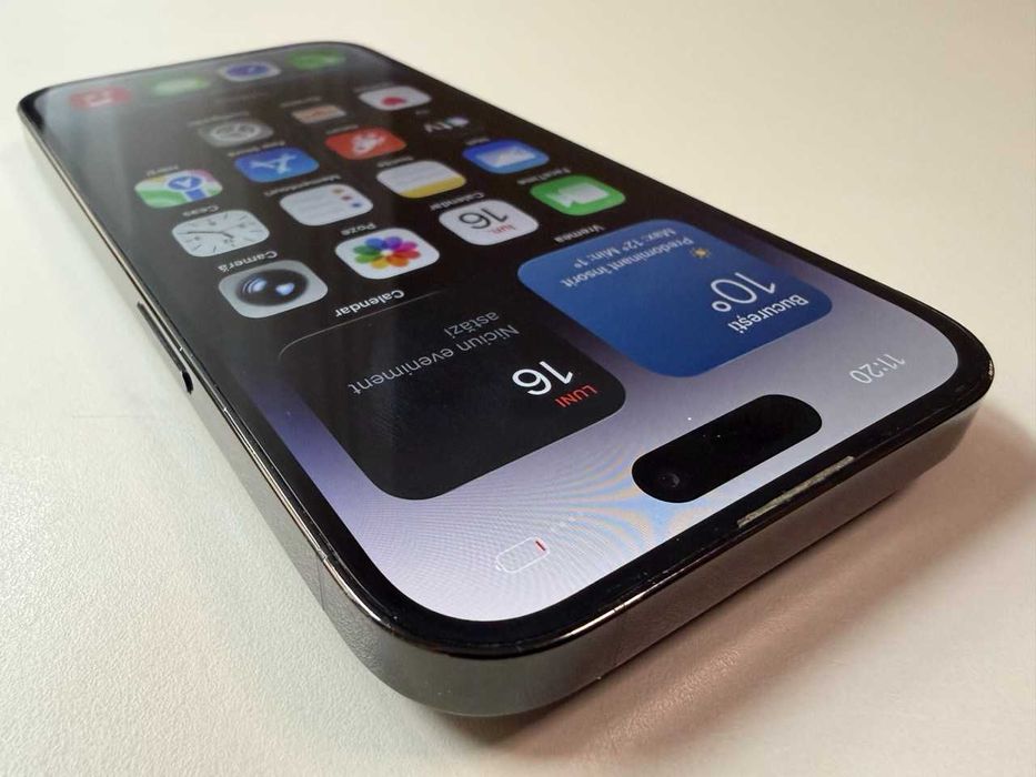  Apple / iPhone 14 Pro 128 Gb / Space Black