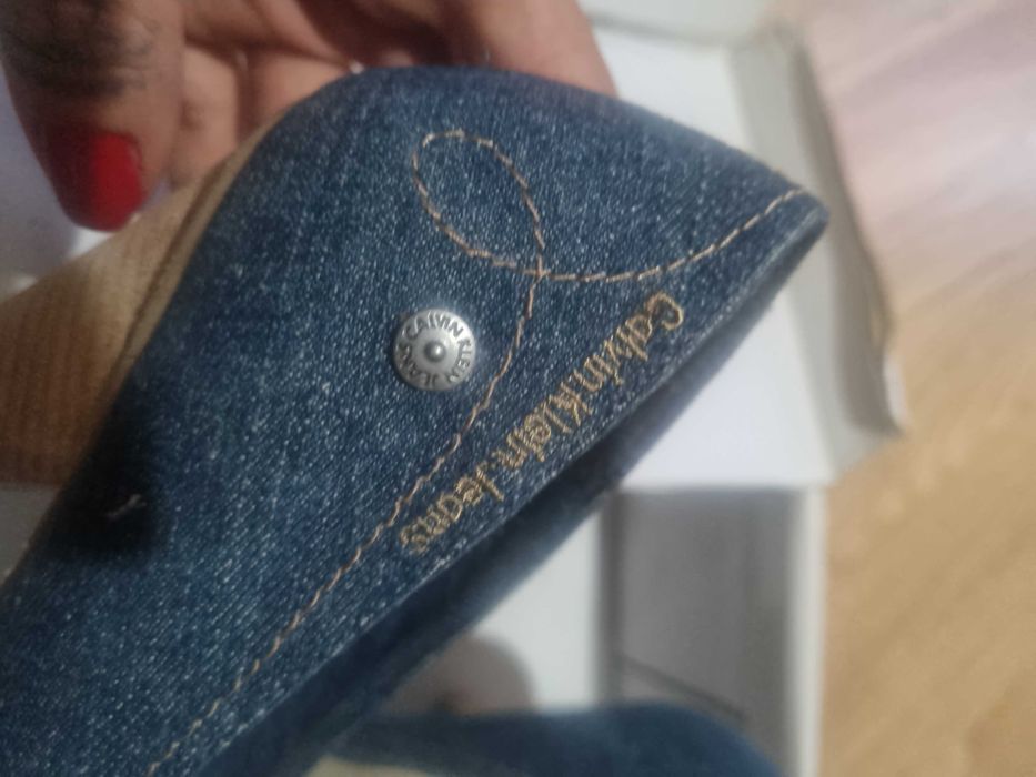 Pantofi Calvin Klein noi 40