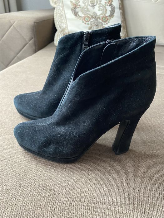 Продам кожаные ботинки