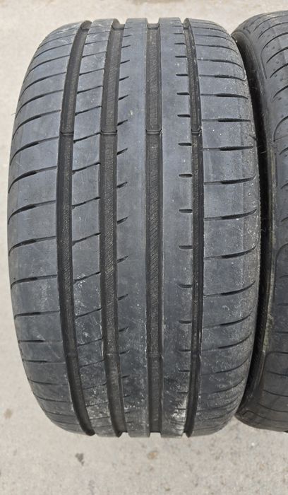 Летни гуми 19 цола GOODYEAR 235/35/19 2 бр.