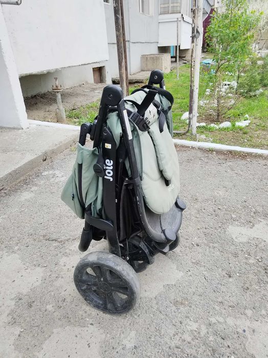 Детская прогулочная коляска Joie litetrax