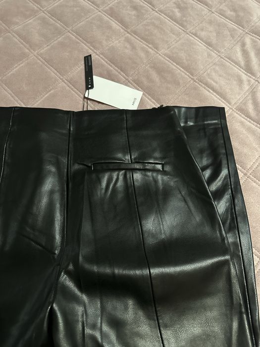 Чисто нов кожен клин MANGO – с етикет, размер S