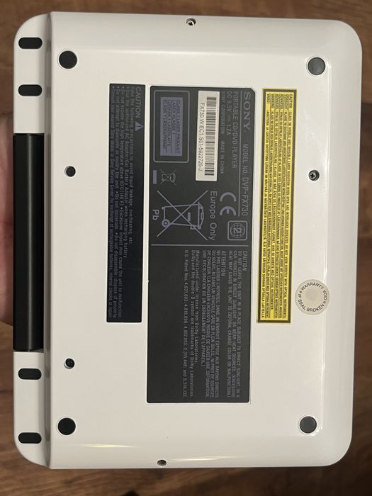 DVD player portabil Sony DVP-FX730