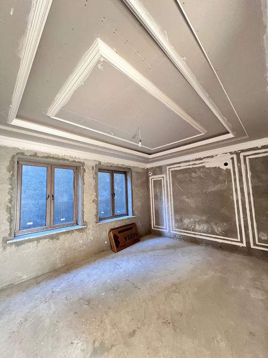 Продается новый коттедж состоит из 2 соток дом- 300квадратов 7 комнат