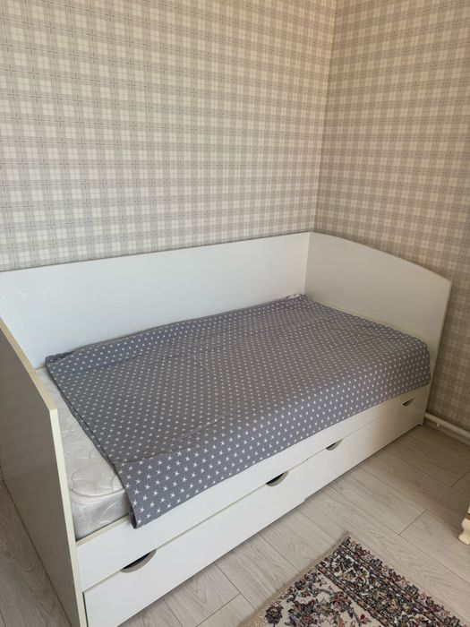 Кровать детская или для подростка