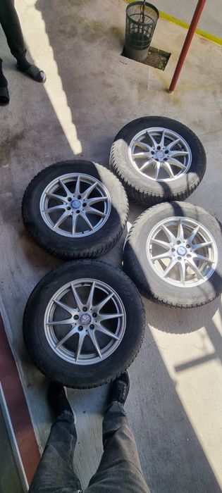 Jante Mercedes w166 ML/GLE 235/65/R17, anvelope Nokian snowproof,DOT 2023