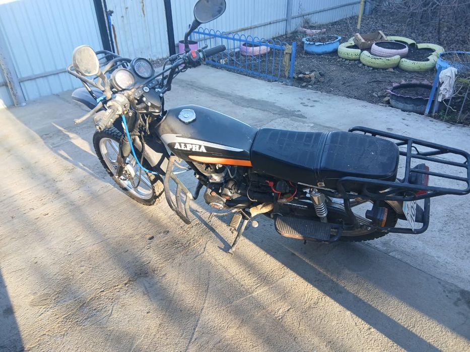 Продам мотоцикл 200