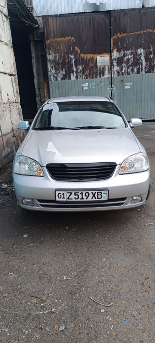 Продаю Лассети 2005 года
