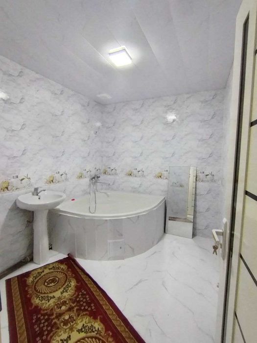 Сдается 4х комнатная квартира ор.р северный 24-25 Автобаза за 2.5 млн