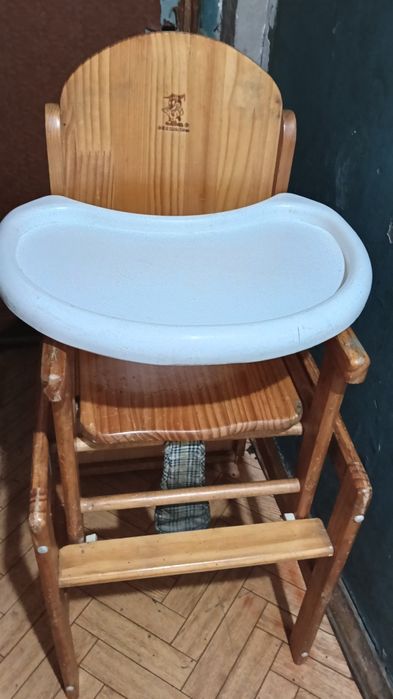Стул для кормления