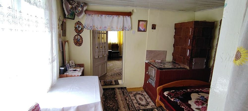 Casa locuibila in oras cu 1000mp teren