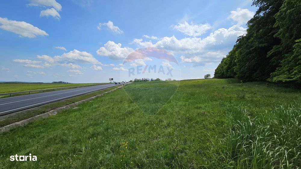 Teren Ilisesti  7000mp extravilan/ DN 17, Suceava