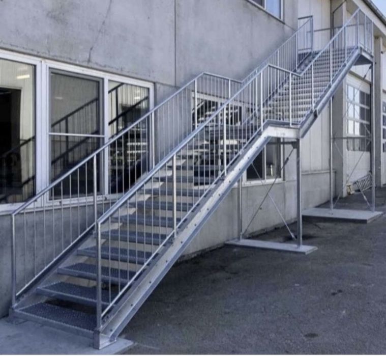 Scari zincate galvanizate la super pret