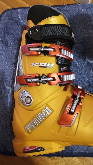 Ски обувки Tecnica 42