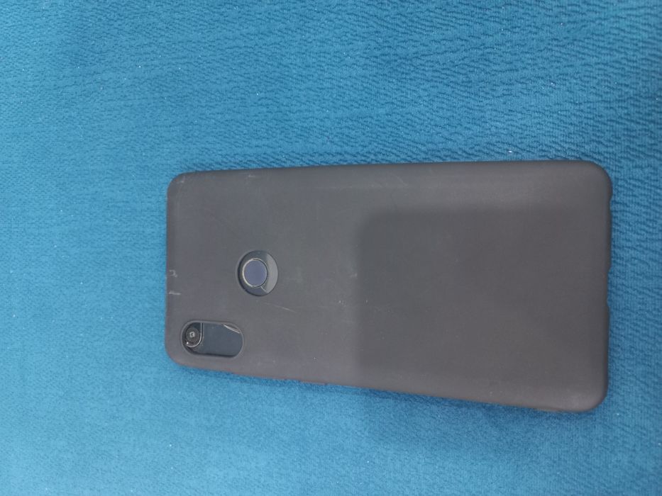 Телефон сатылады