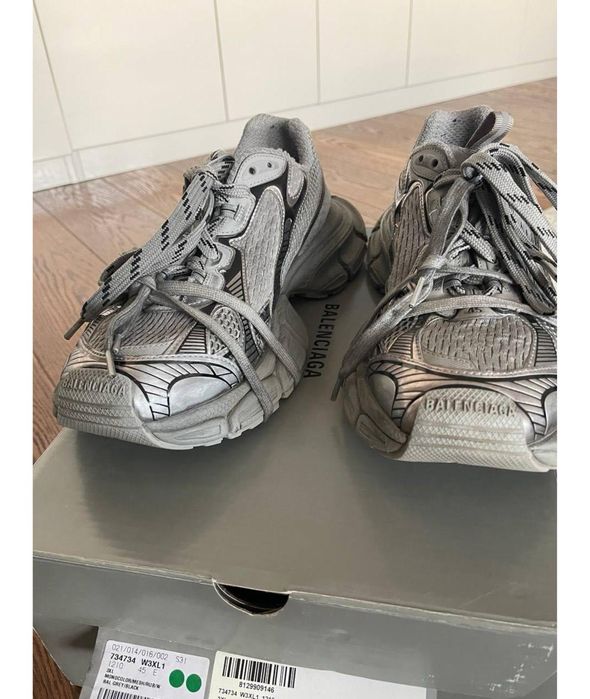 Кроссовки Balensiaga