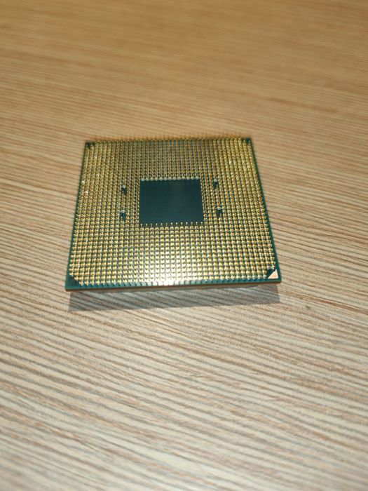 Процессор AMD ryzen 3 1200