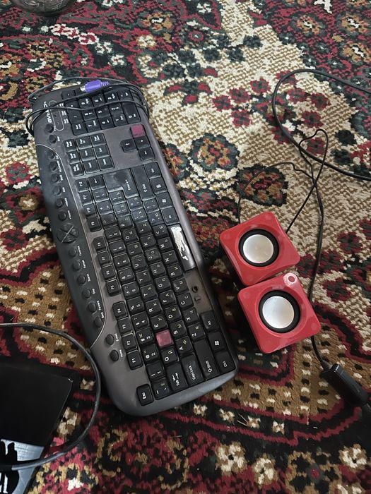 Компютер сатилад