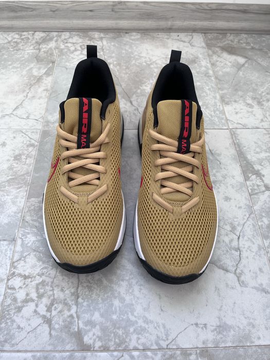 Nike Air Max  Alpha trainer 6