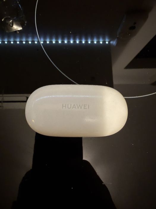 Vand casti huawei