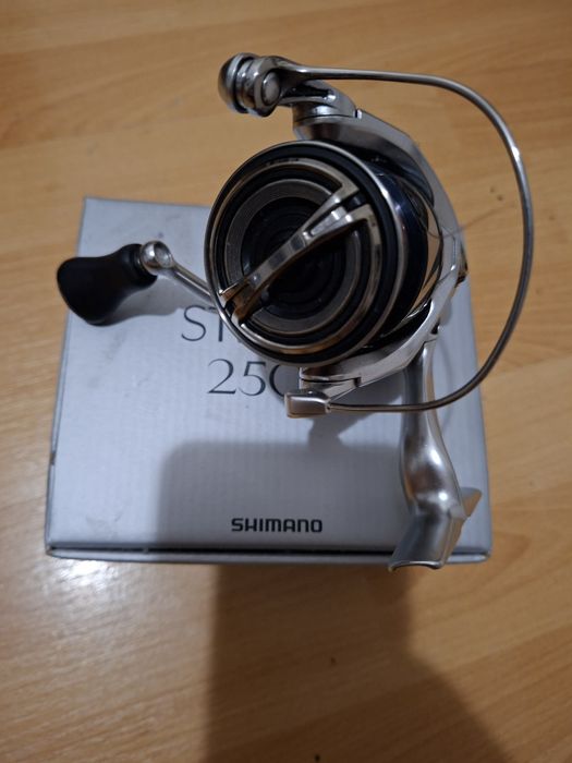 Shimano stradic 2500
