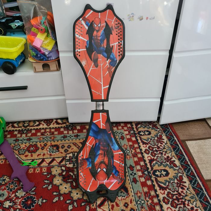 Скейт - змейка. 2 штуки.