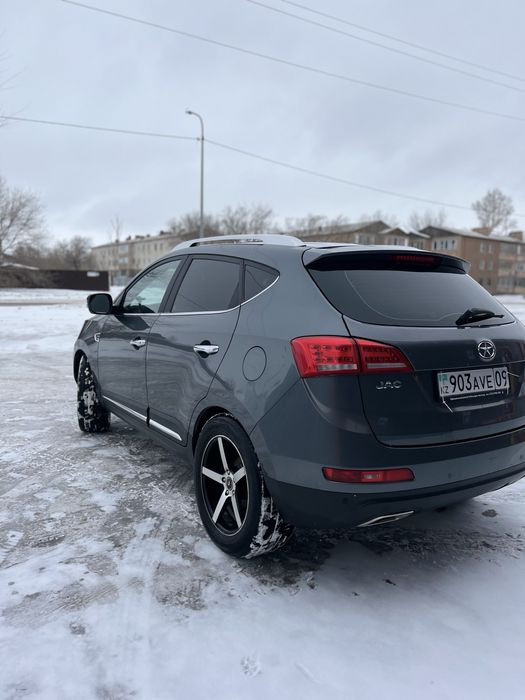 Продам машину Jac s5