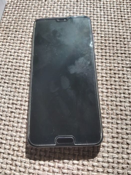 Vand Huawei P20 Pro