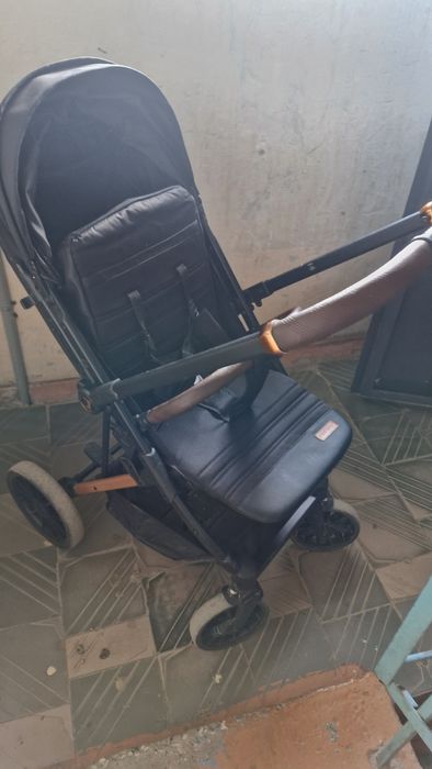 Продам коляску детскую